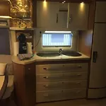 公寓 Luxus Wohnwagen Alpenblick 魏勒-锡默贝格